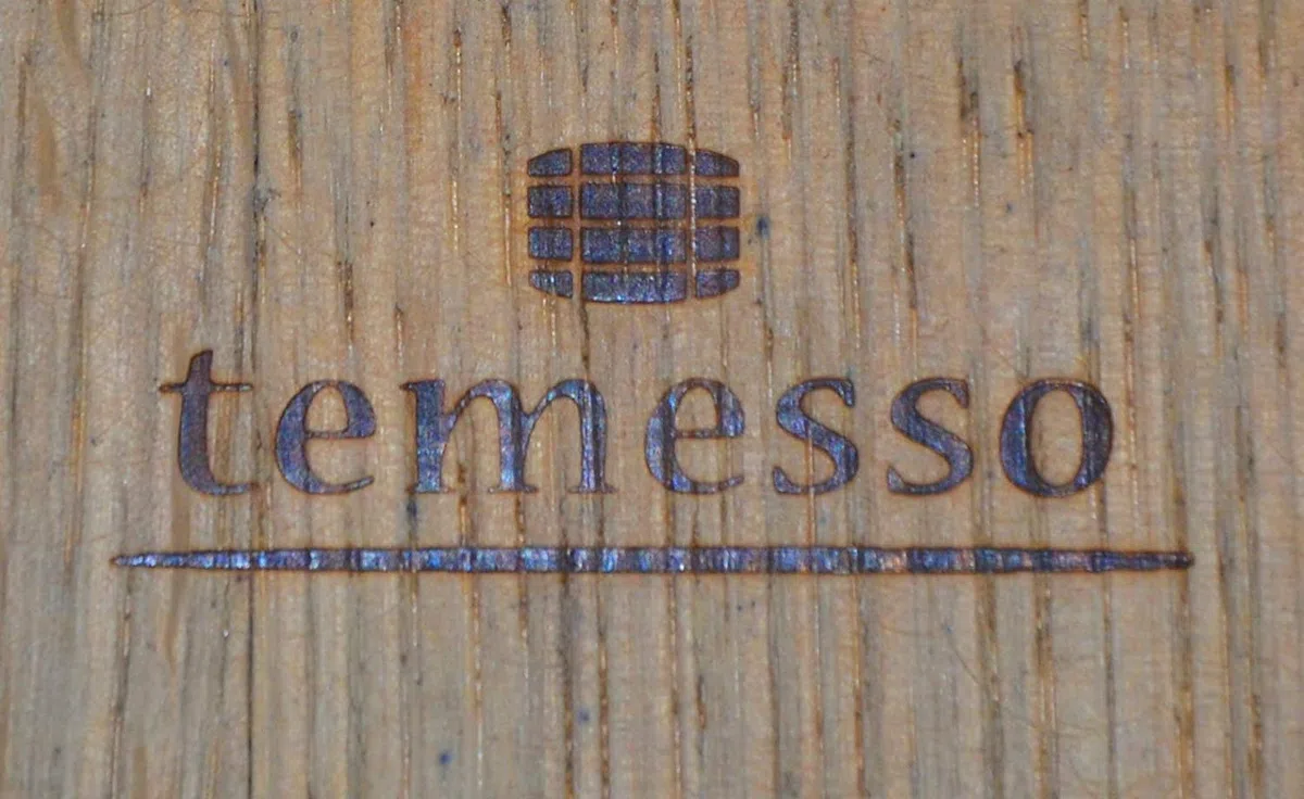 Temesso Weinfass halbiert aus Eichenholz rustikal - als Miniteich D70 cm (Naturbelassen - ohne Zubehör)