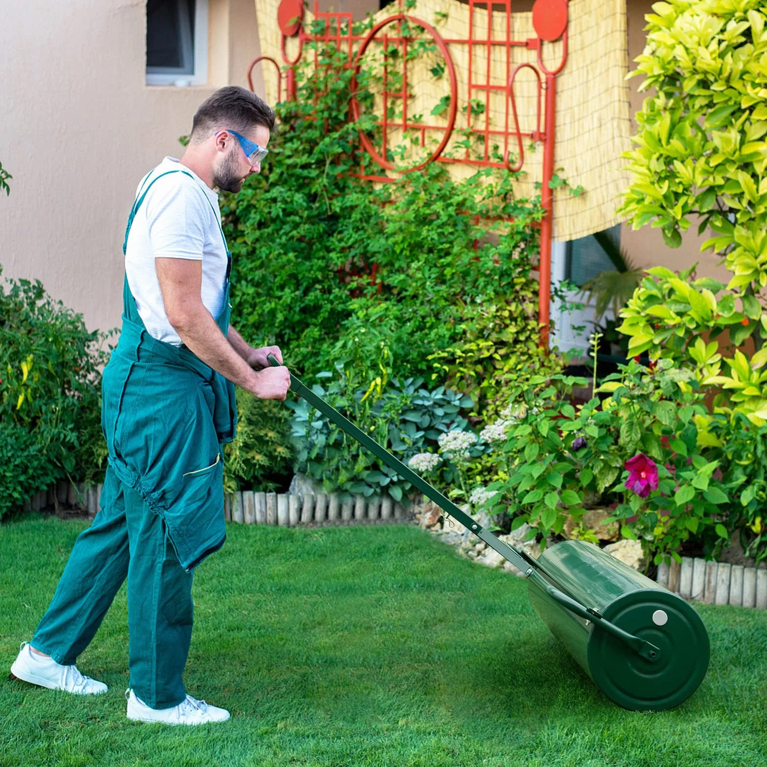 FANTASK Ø 30CM Rasenwalze Metall, Handwalze mit Griff 63 L, Schwerlasttrommel Graswalze befüllbar mit Wasser & Sand Gartenwalze, Trommel Rasenroller