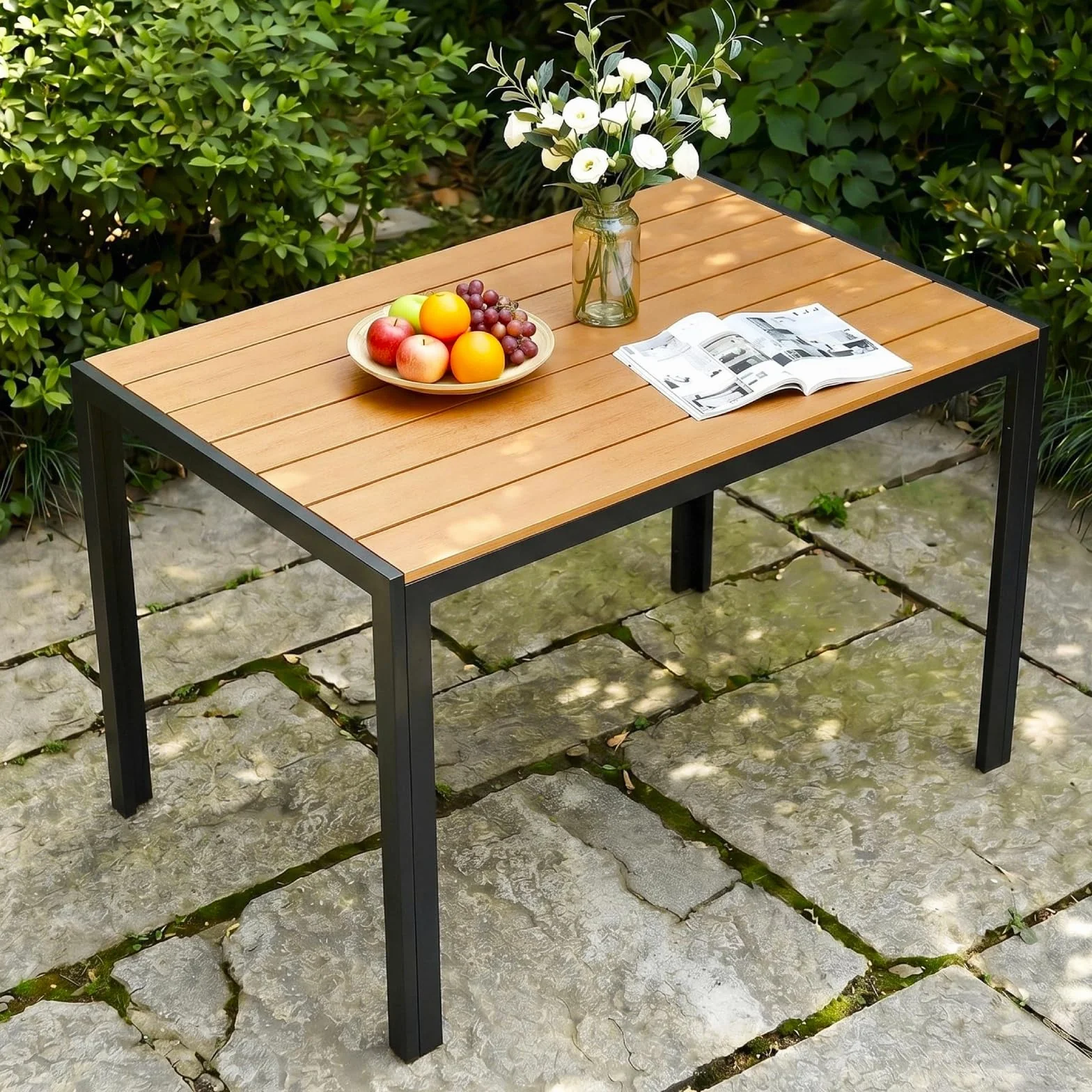 LIFERUN Gartentisch Aluminium, 110x70cm WPC Balkontisch Wetterfest, Rechteckiger Terrassentisch, Rutschfester Esstisch Outdoor, Brettbreite 9cm, Teakbraun