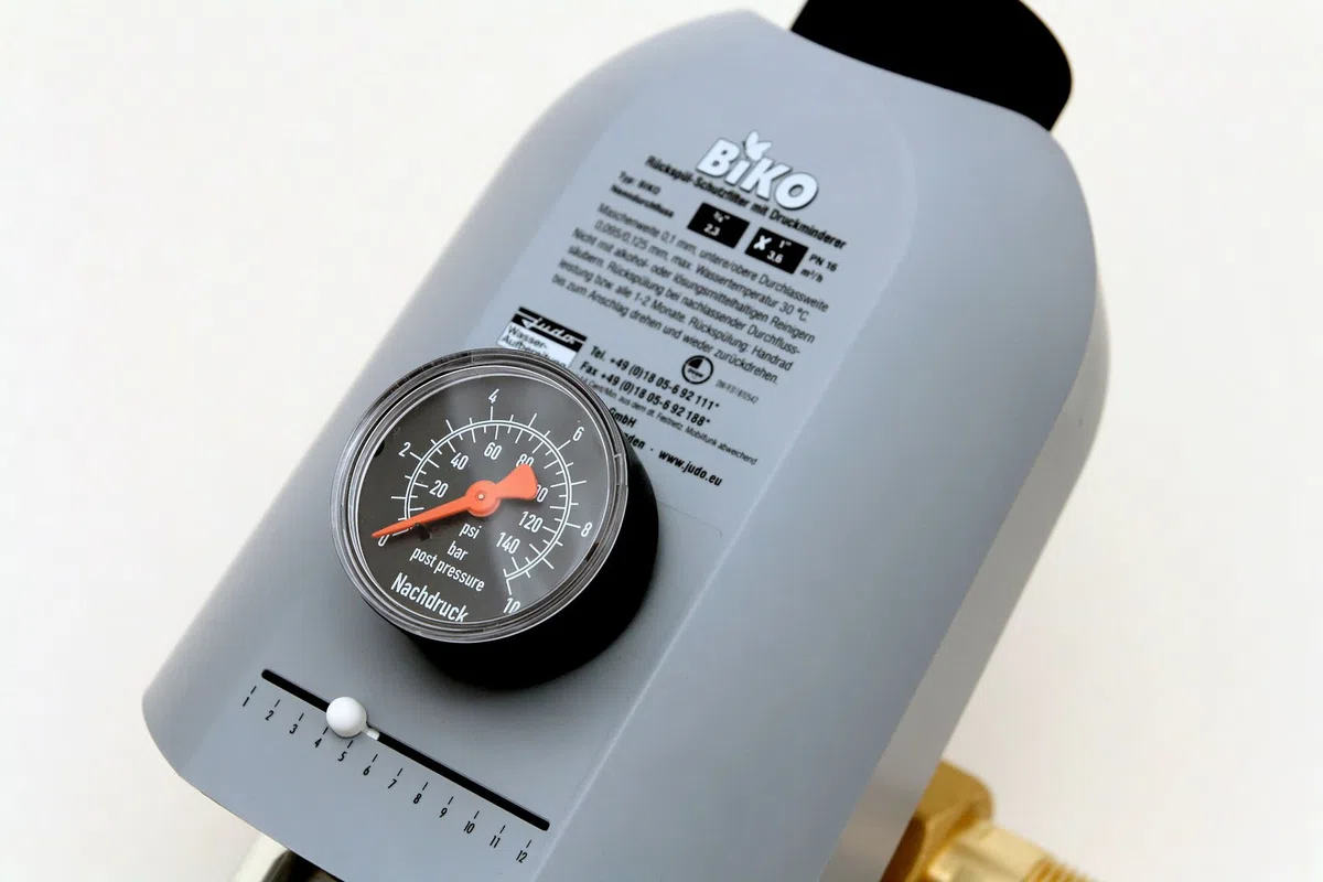 JUDO BIKO Hauswasserstation 1" Rückspül-Schutzfilter mit Druckminderer