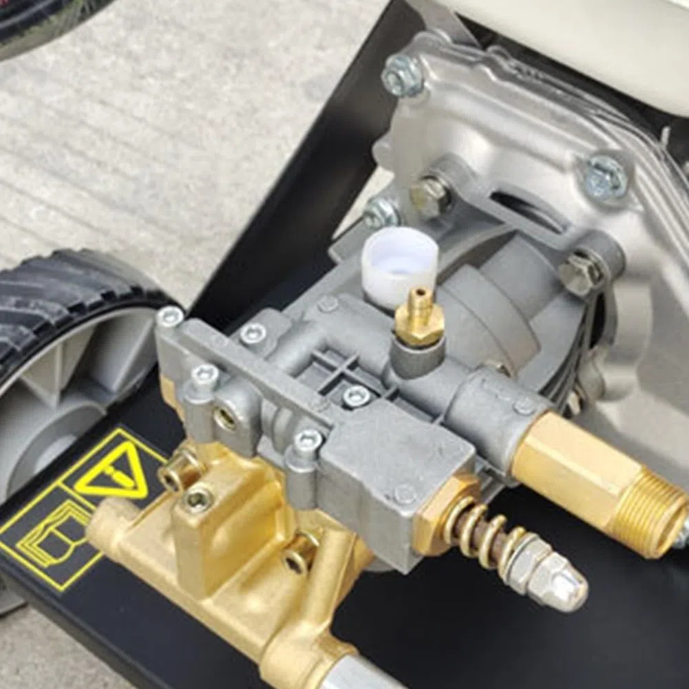 P170 Horizontale Hochdruckreiniger-Pumpe, 86,4 cm, 2400 bis 2750 PSI, 2,2 bis 2,4 GPM für 212 Cc und höher Motorkompatibilität